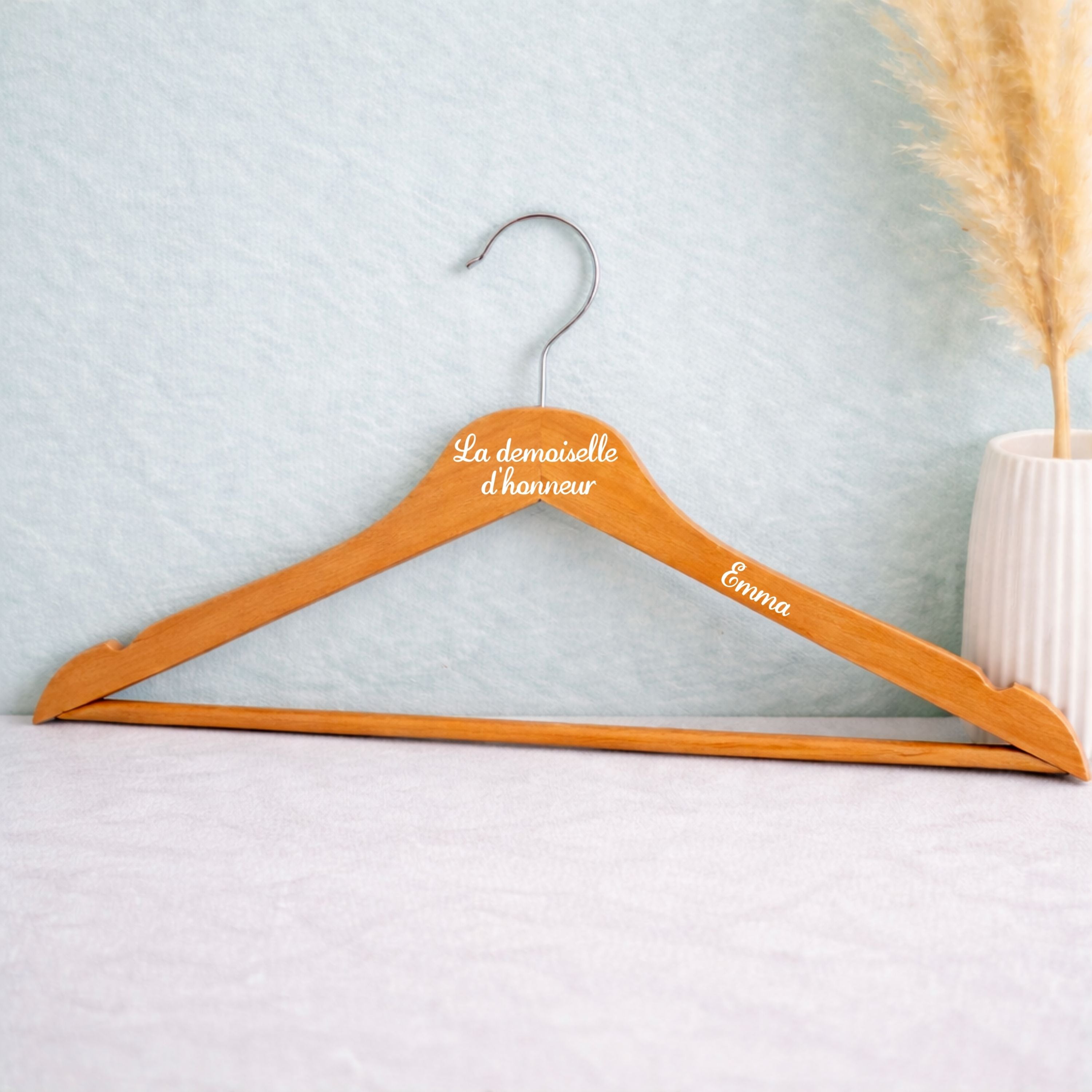 Cintre mariage personnalisé avec prénom et date